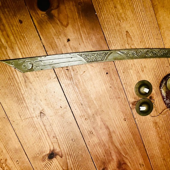 SOLD-Belly dance sword and finger cymbals - Picture 3 of 4